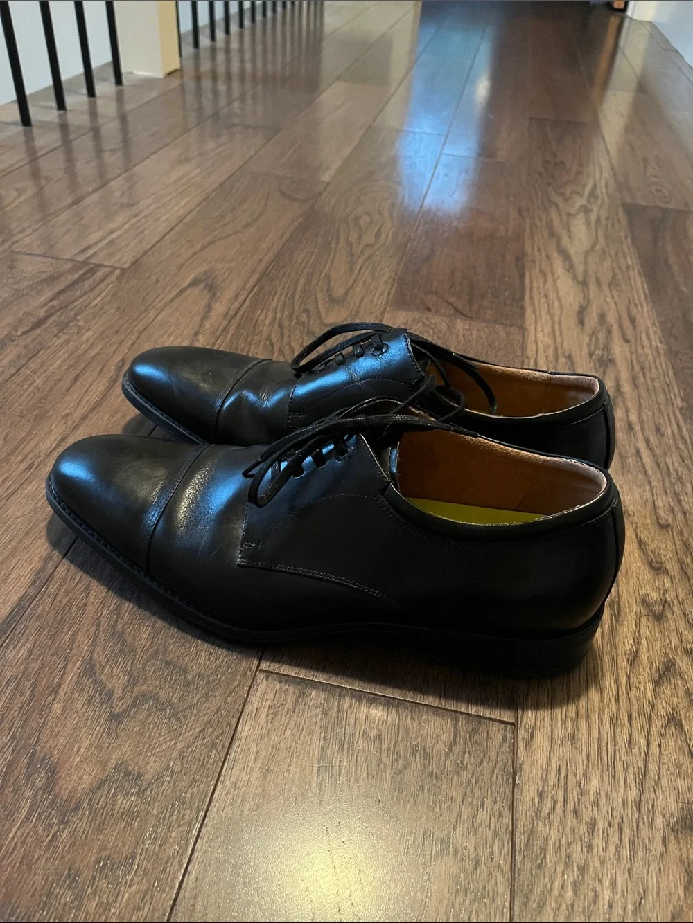 Florsheim Black Leather Cap-Toe Derby Shoes